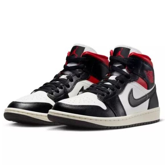 Air Jordan 1 Mid 'Black Sail Gym Red' BQ6472-061 Women's size 12 / Men's 10.5 - Picture 1 of 9